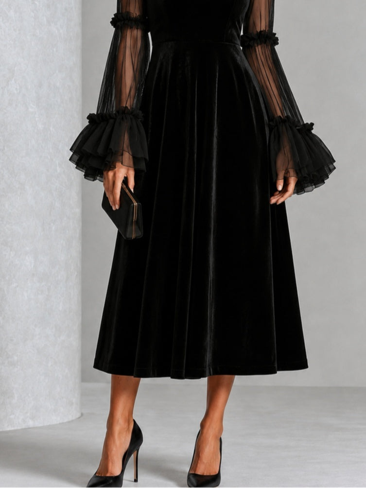 STEFANIA | Vestido Midi Plisado de Terciopelo Negro
