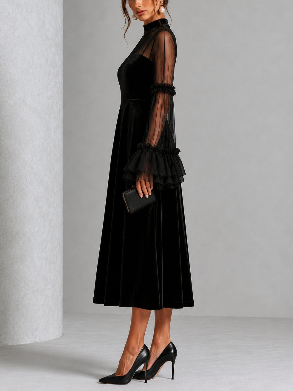 STEFANIA | Vestido Midi Plisado de Terciopelo Negro