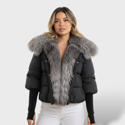 Chaqueta acolchada con cuello de piel
