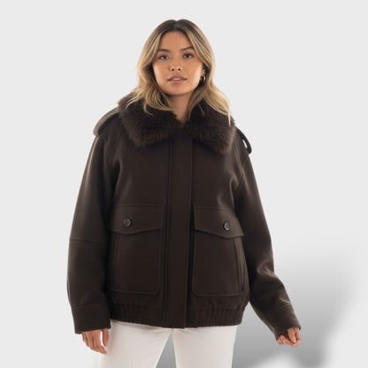 Abrigo casual con cuello desmontable mujer