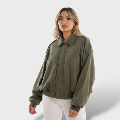 Cazadora Bomber con Cuello Solapa y Cremallera